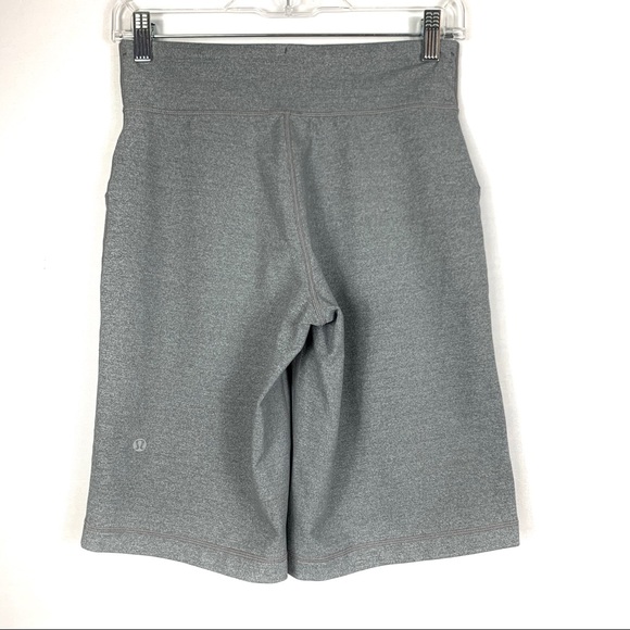 Lululemon still crop wide leg yoga pants - Picture 2 of 2